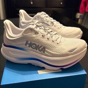 BRAND NEW, NEVER WORN Hoka Women's White and Purple Athletic Shoes